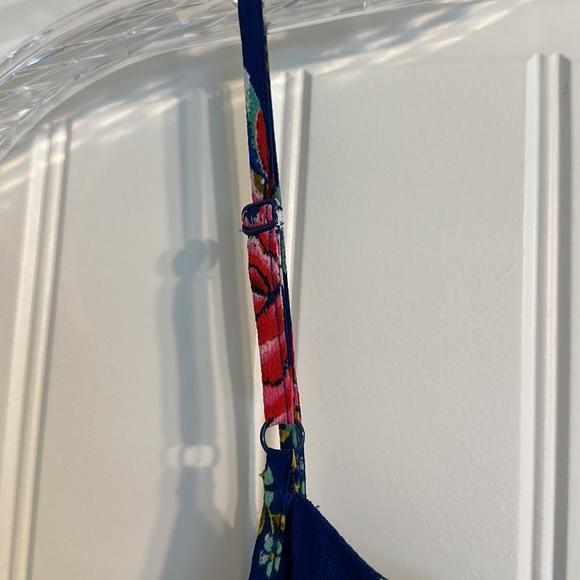 Blue Rain Floral Romper - Picture 9 of 13